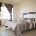 Alcazaba Lagoon 2165 דירה אסטפונה